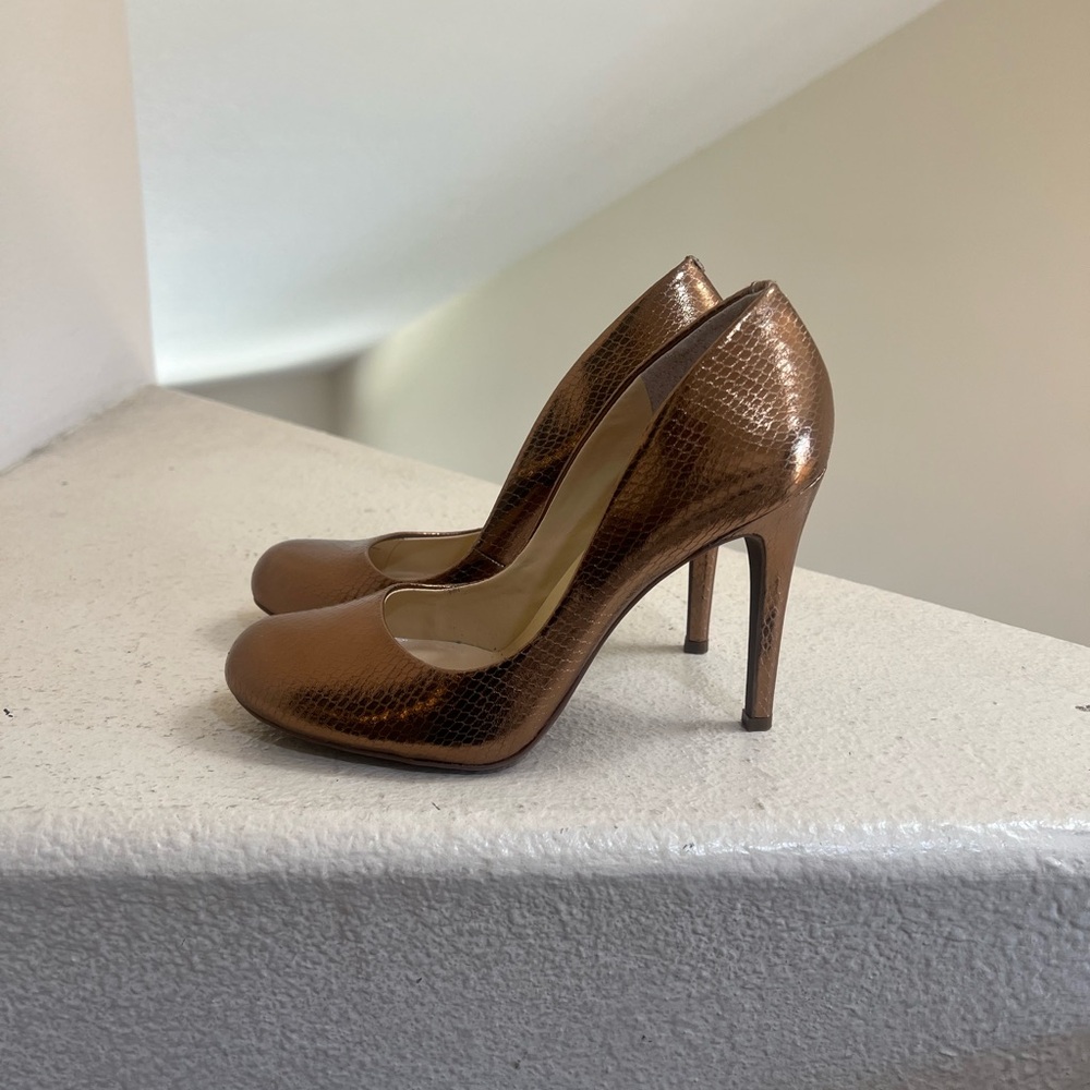 Jessica Simpson Metallic Bronze Calie Pump High Heel court shoes career size 7.5